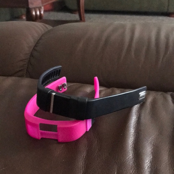 Watch - Picture 1 of 3